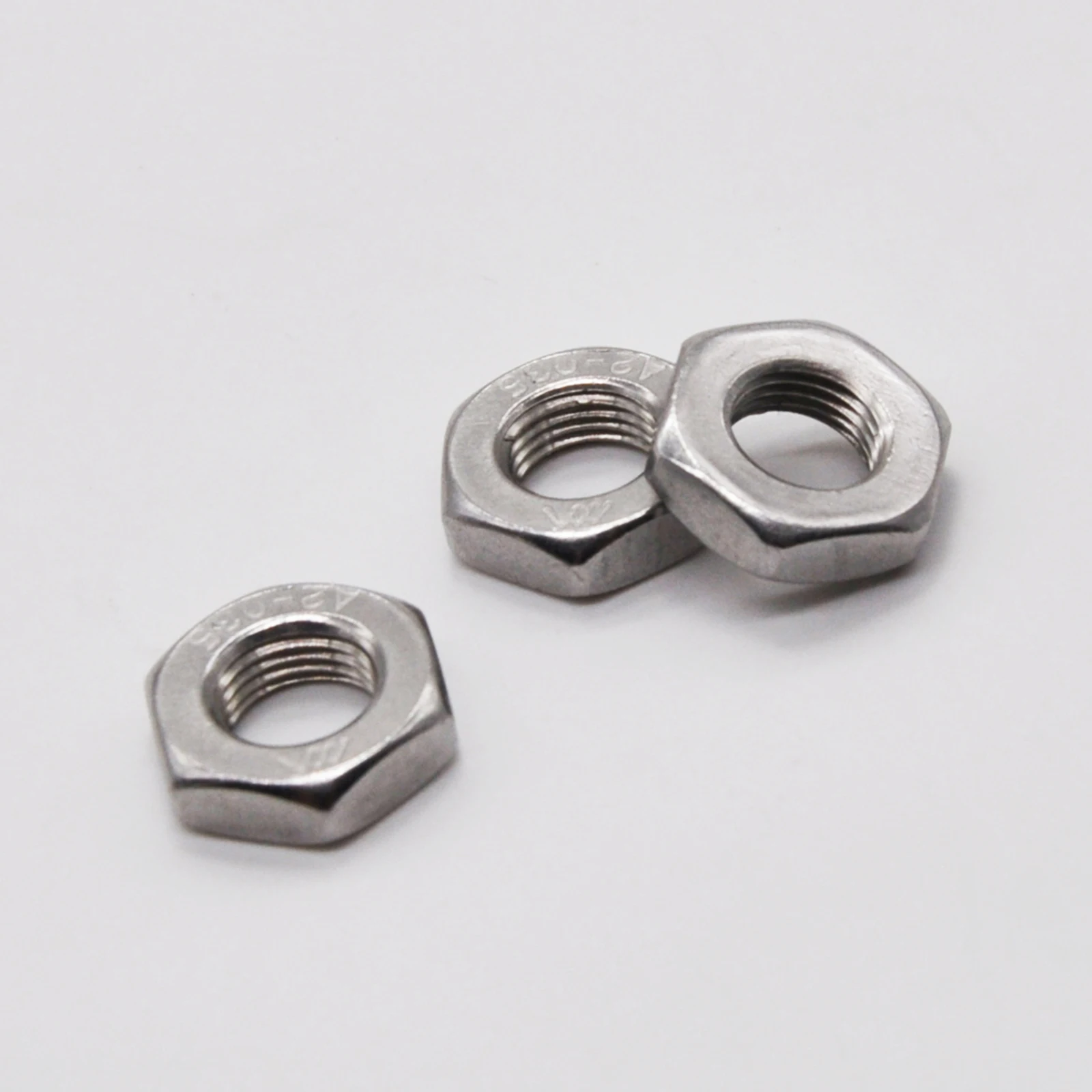 304 316 Stainless Steel Hexagon Thin Nuts Chamfered Fine Pitch Thread M2 M2.5 M3 M4-M16 for Industrial Use GB6172 GB6173 DIN439