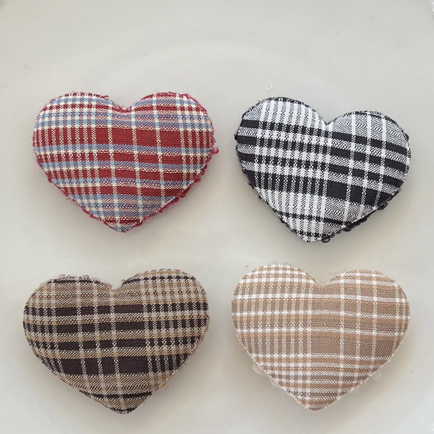 5 uds. De accesorios de amor a cuadros de color burdeos, café, arroz a cuadros, accesorios de ropa para sombreros DIY, joyería artesanal ultrasónica al por mayor