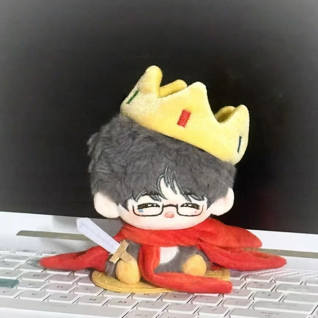 الإصدار الأول ليو يونينغ تأثيري سمة القطن دمية لطيف نجمة 10 سنتيمتر الطرفية لطيف ألعاب من نسيج مخملي هدية