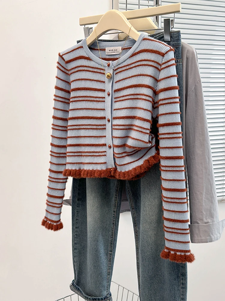 

Women's Striped Cardigan Cashmere Sweater Harajuku Korean Y2k Long Sleeves O-Neck Sweaters Jumper Vintage 2000s Clothes Autumn