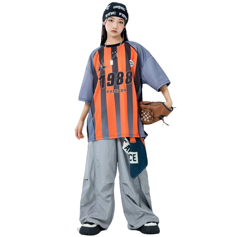 

Одежда для девочек в стиле хип-хоп, детский костюм для джазовых уличных танцев, футболка с обеих сторон и принтом, серые свободные брюки для мальчиков, наряд для выступлений, верхние брюки