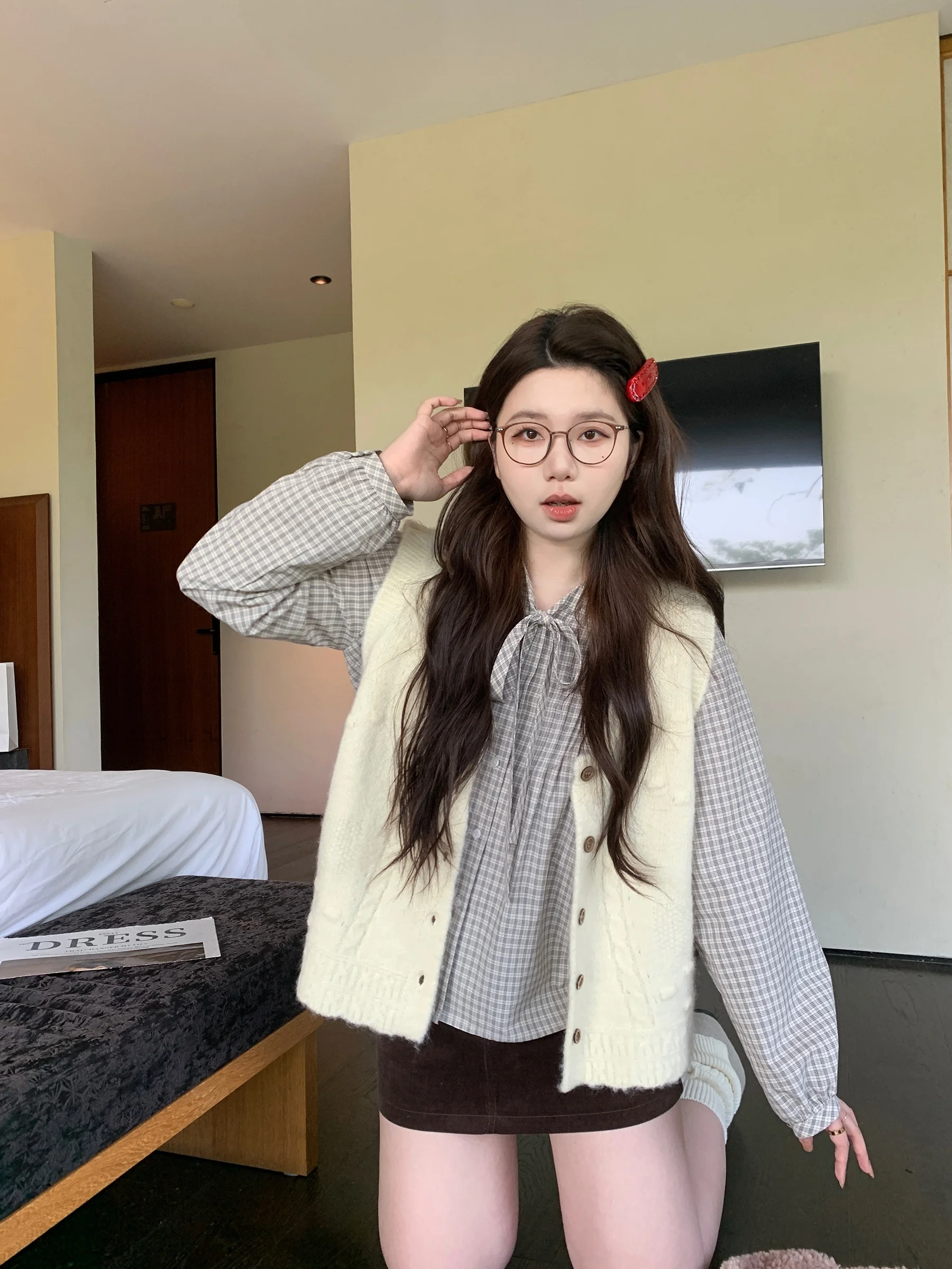 

Мягкий уютный вязаный свитер, жилет Svel, витая пряжа, топ больших размеров для офиса, поездок на работу, зимний сезон, обычная длина