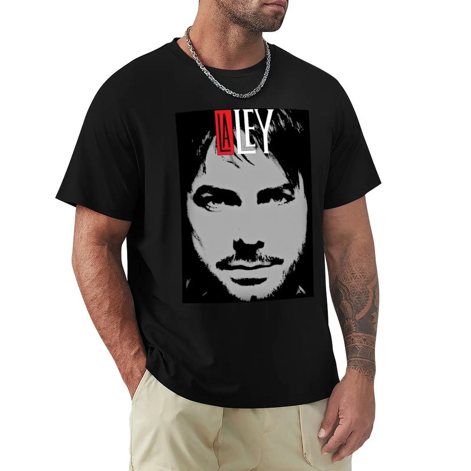 Camiseta Beto Cuevas de tela resistente para trabajo
