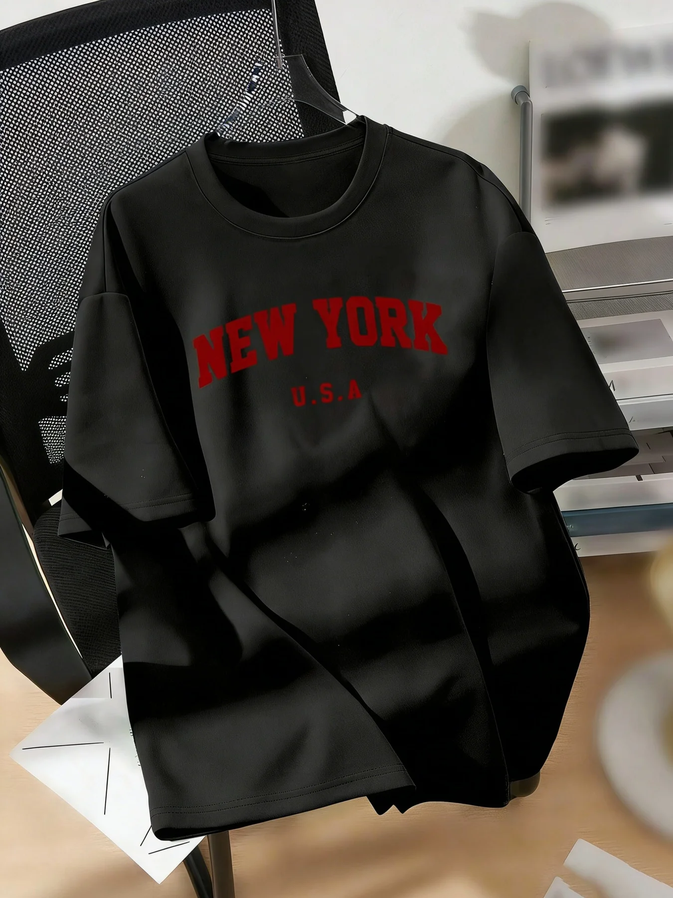

Американская ретро-футболка больших размеров для женщин с принтом NEWYORK, черная, свободного кроя, с короткими рукавами, повседневная.