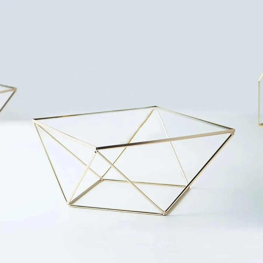 

Золотая металлическая подставка для торта с геометрическим рисунком, центральная подставка для дисплея с квадратным стеклянным верхом 14 дюймов