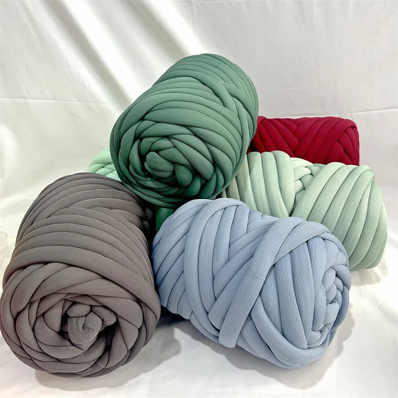 

New Striped Core Spun Crochet Yarn Ice Silk Feeling Polyester Cotton Rope for Handbag Pet Nest Fashion Home Decoration