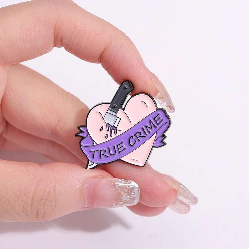 Creative Dagger Knife Heart Enamel Pin Kill The Patriarchy Brooch Cartoon Feminism Women Girls Power Lapel Badge Clothes Jewelry