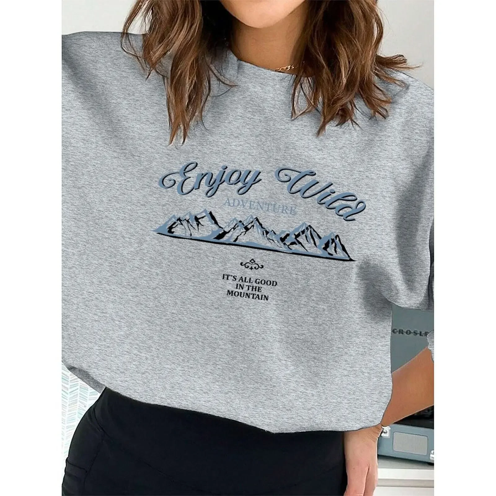 

Women's Sweatshirts O-Neck Printed Pattern Loose Casual Sports Pullovers Comfortable Velvet Long Sleeve Sweater Winter For Women