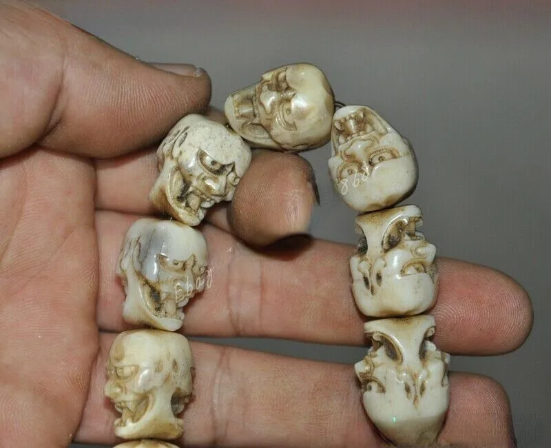 rare China Carved Skeleton Devil Skull -head Amulet  Hand Chain