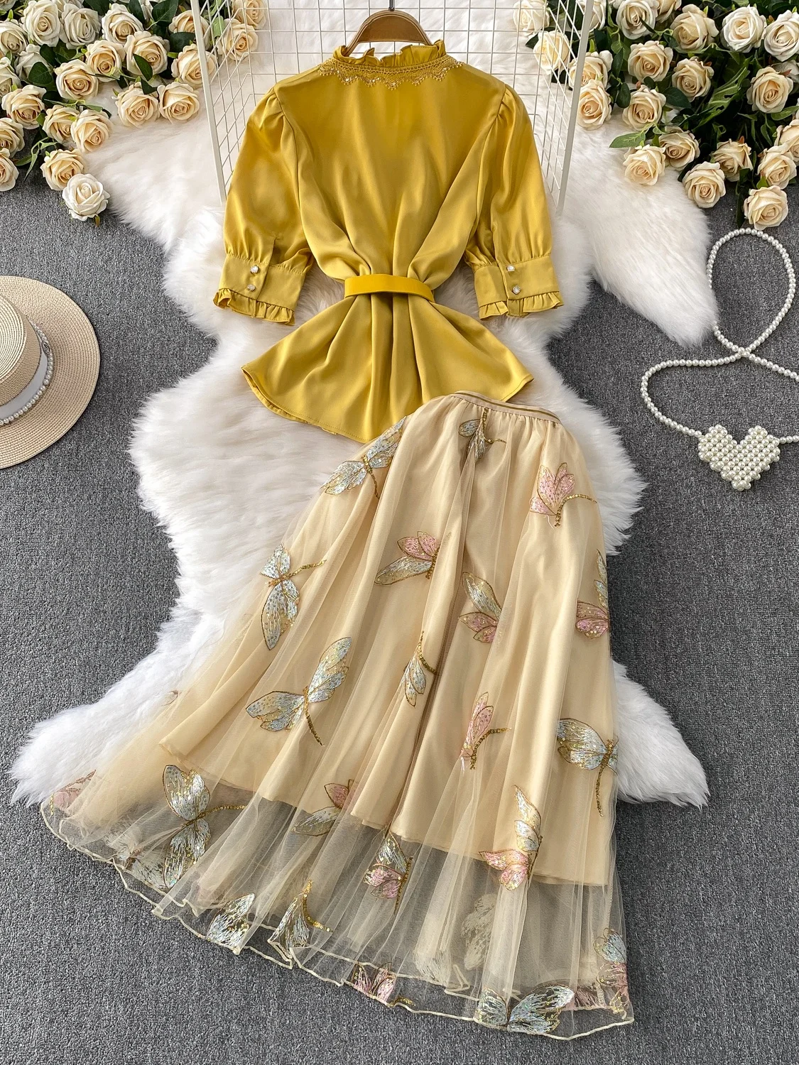 

Ele Lace Floral Print Bubble Sve irt V-Ne Top with Heavy Embroidery Skirt Faionable Two-Piece Set for Young Women