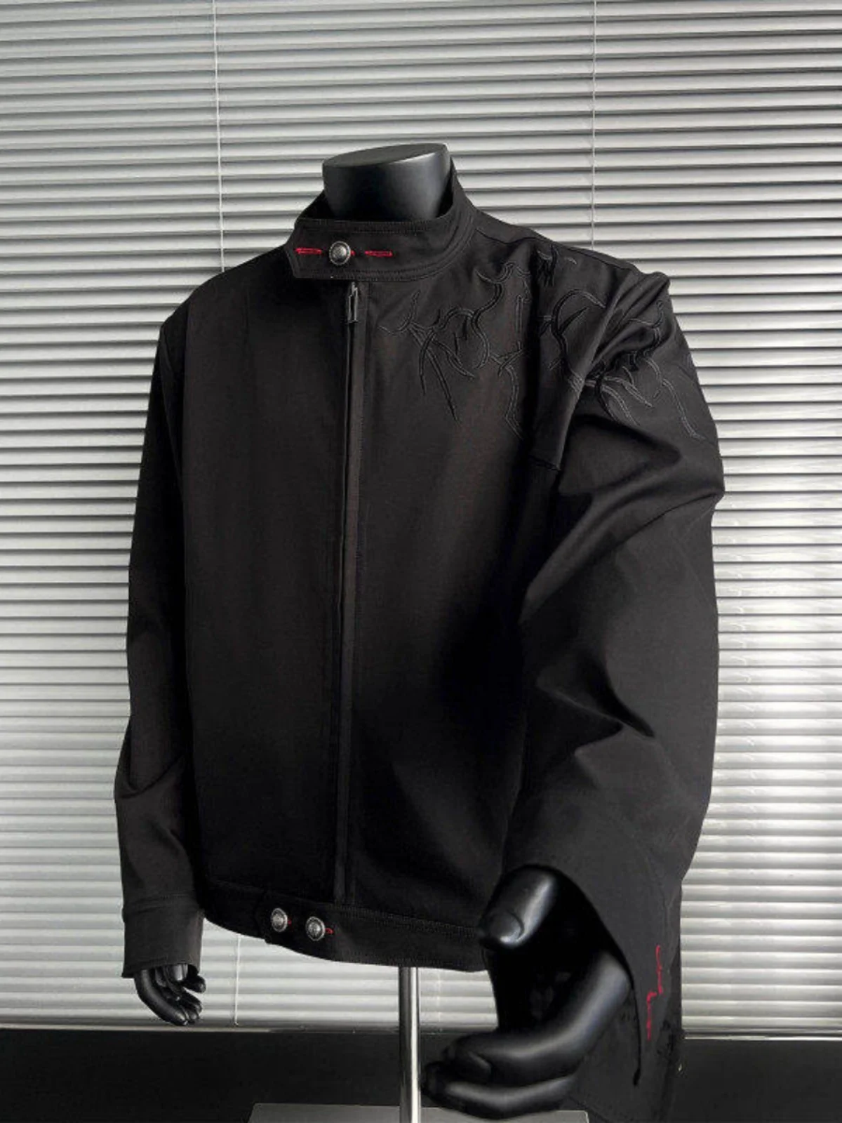 

Мужская бейсбольная куртка Sli на весну-осень с вышивкой, стильная, свободного кроя, с длинными рукавами, на молнии...