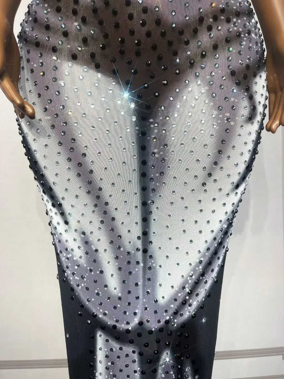 Special Designed Shining Rhinestones V-neck Suspenders Dress Women Birthday Party Celebrate Holiday Outfit Photo Shoot Gowns view 5