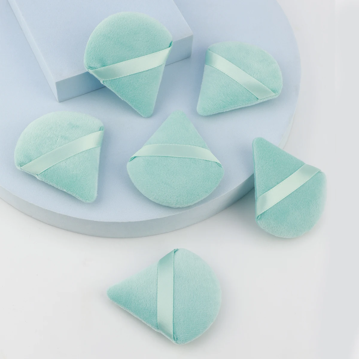 6 ชิ้นแป้งพัฟแต่งหน้าฟองน้ํานุ่ม Velour สามเหลี่ยมแป้งพัฟสําหรับแป้งฝุ่นแป้งเครื่องสําอางค์ Foundation Beauty