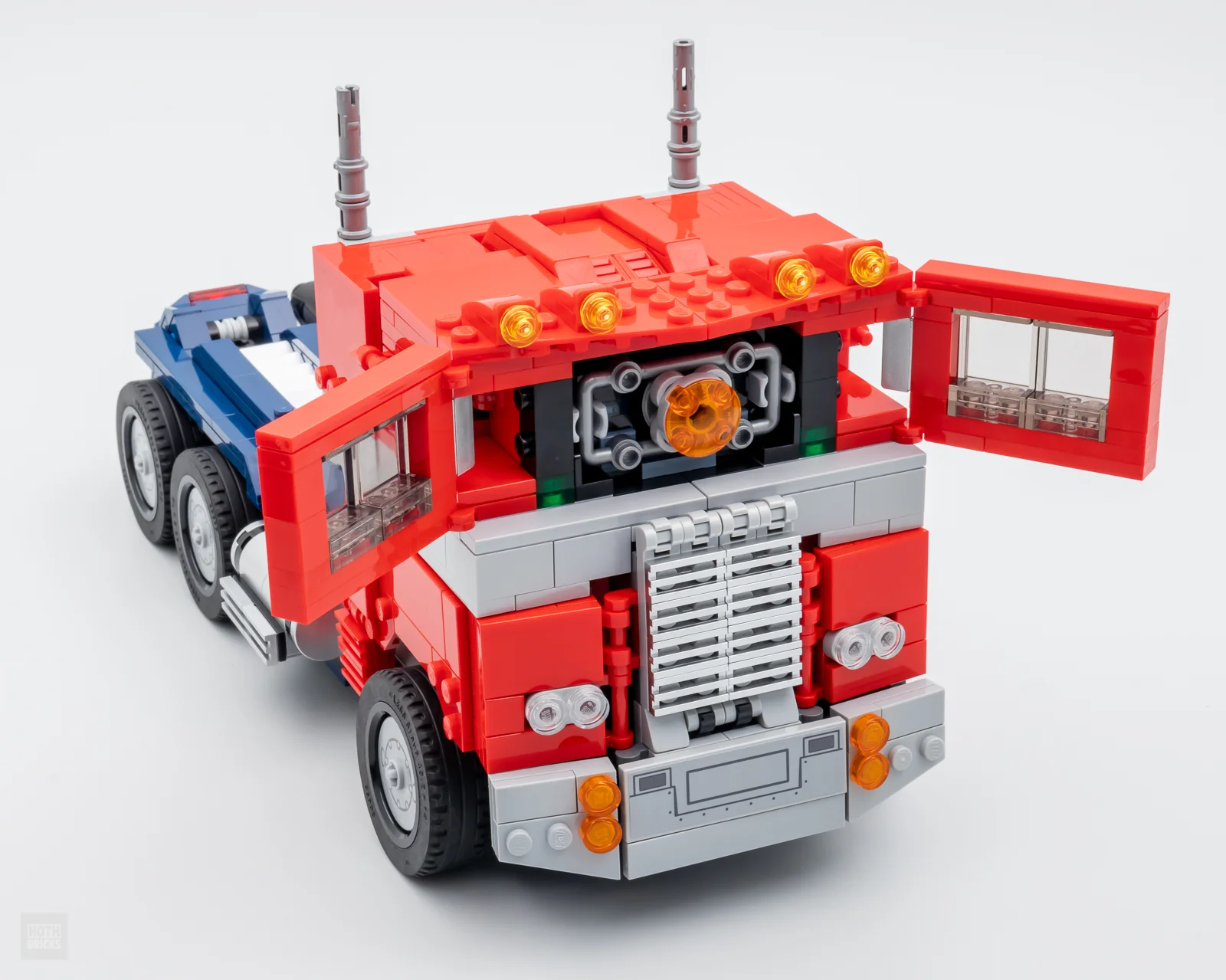 Thumbnail 3 - #24 Best Selling Transformer Robots