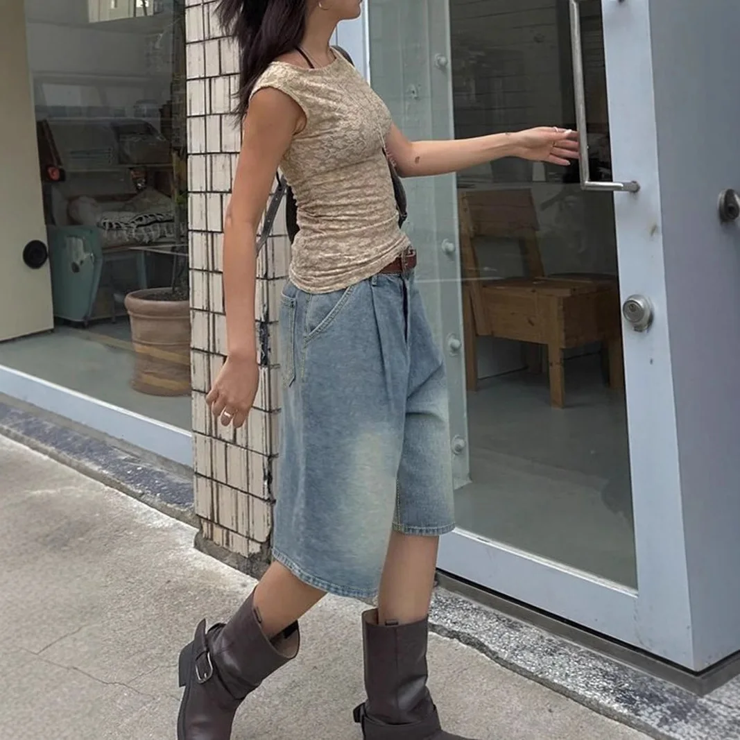 Jeans Knee Length Women Straight Short Pants Mid Waist Pockets Washed Distressed Button 2025 Streetwear Female Denims Trousers