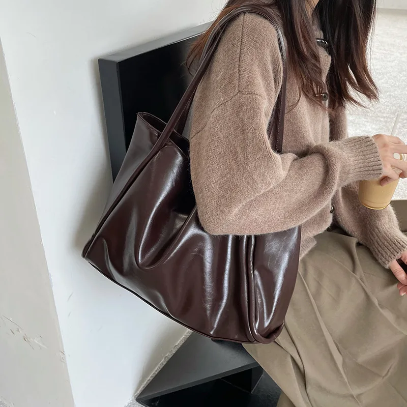 Women's Large Capacity Tote Bag, Casual Shoulder Handbag with Unique Design, Spacious Hobo Purse for Work, Travel
