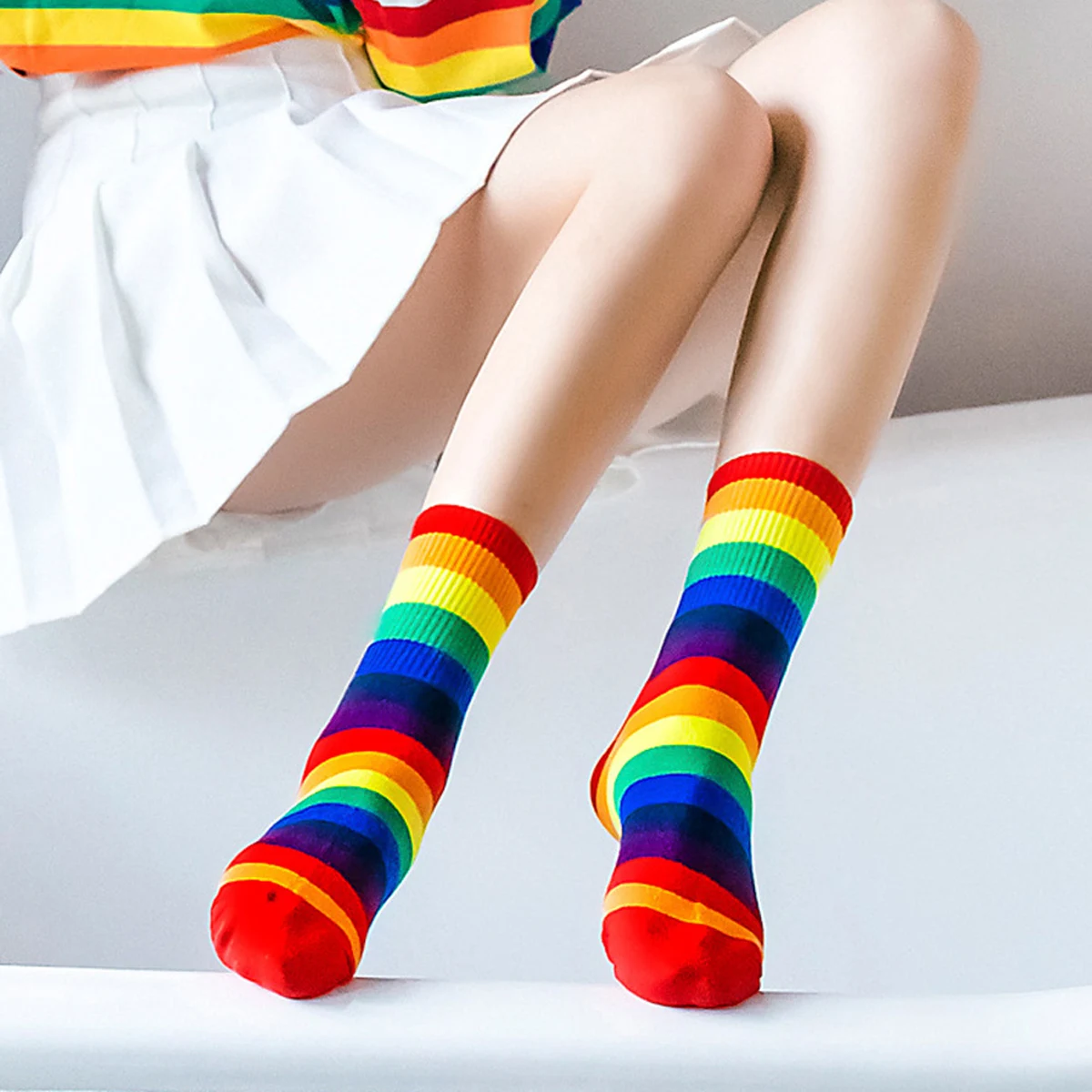 Women Fashion Colorful Kawaii Cute Cartoon Rainbow Striped Cotton Socks Breathable Spring and Autumn Retro College Style Socks