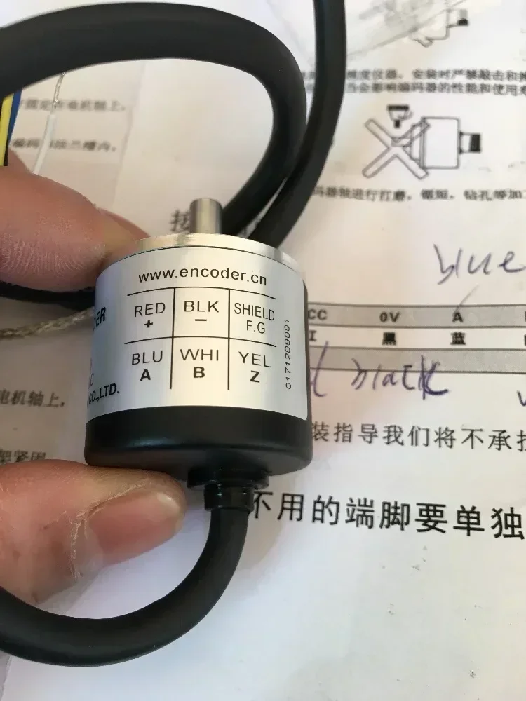 IGV28-0001 PP-200-ABO-E7-2-5 آلة هيكوري القابلة للطي التشفير رمح صلب 5 متر 5-30VDC