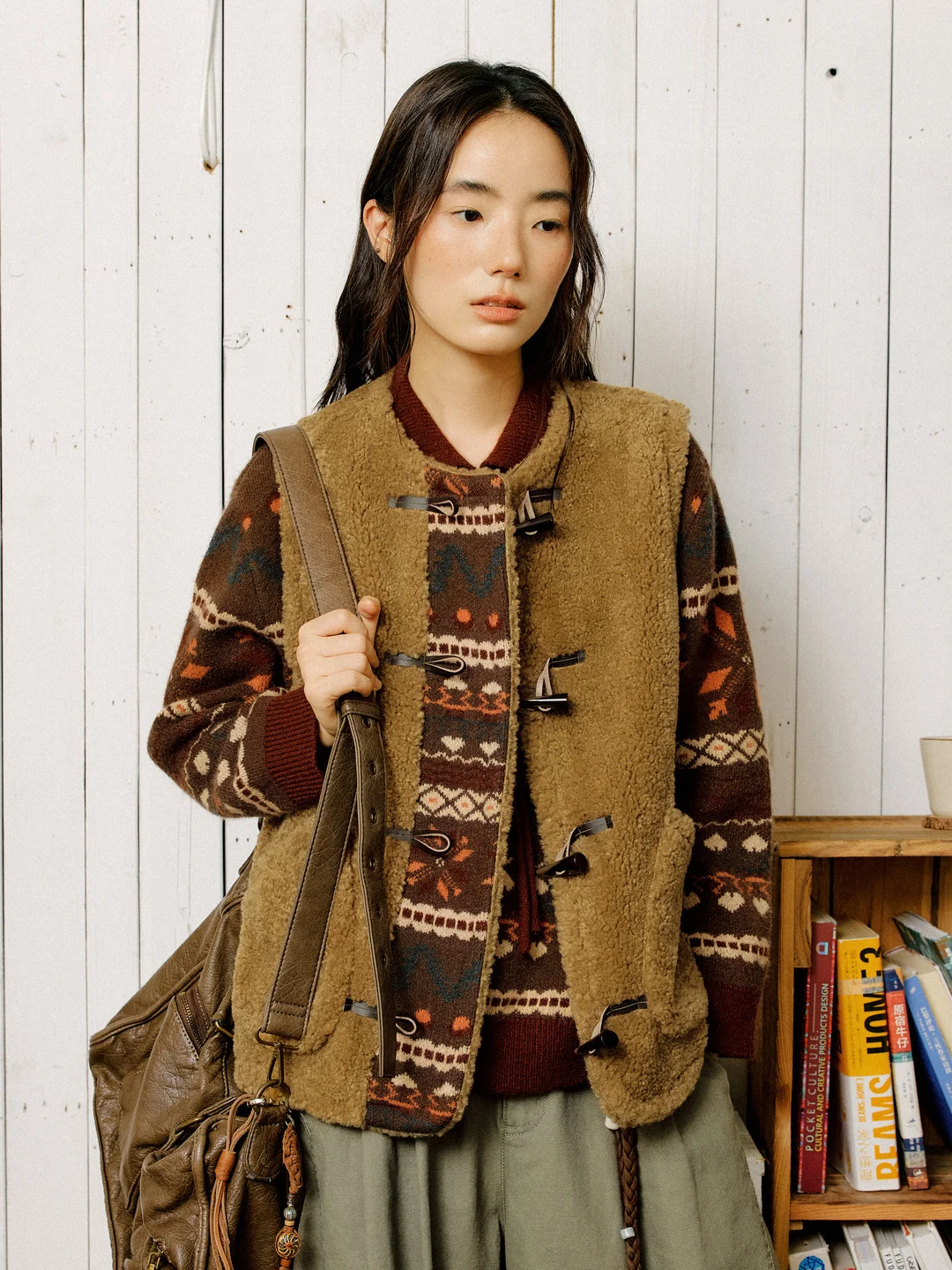 

Octopusme Fair Isle Вязаный свитер и твидовый жилет с роговыми пуговицами для поездок на работу Sle Обычное тонкое полиэфирное волокно