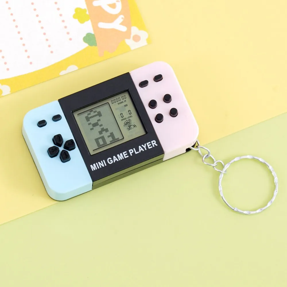Classic Tetris Handheld Game Console Keychain Retro Portable Nostalgic Puzzle Toy for Men And Women