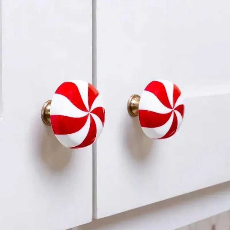 2PCS Door Knob Covers Acrylic Christmas Knob Covers Creative Cabinet Dresser Pulls Christmas Drawer Knobs Bedroom Living Room