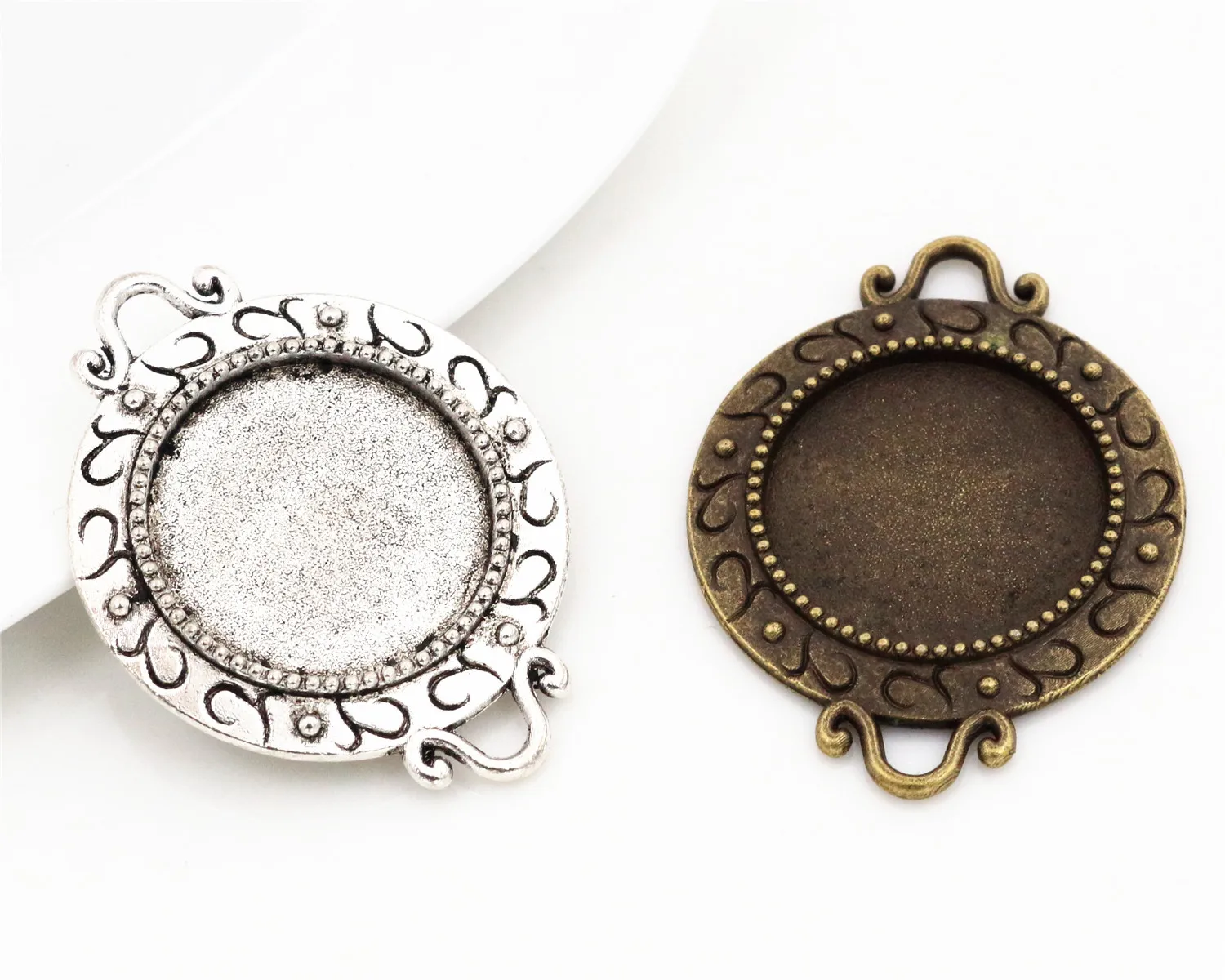 10pcs 18mm Inner Size Antique Bronze And Silver Plated S Texture Connection Style Cabochon Base Cameo Setting Charms Pendant