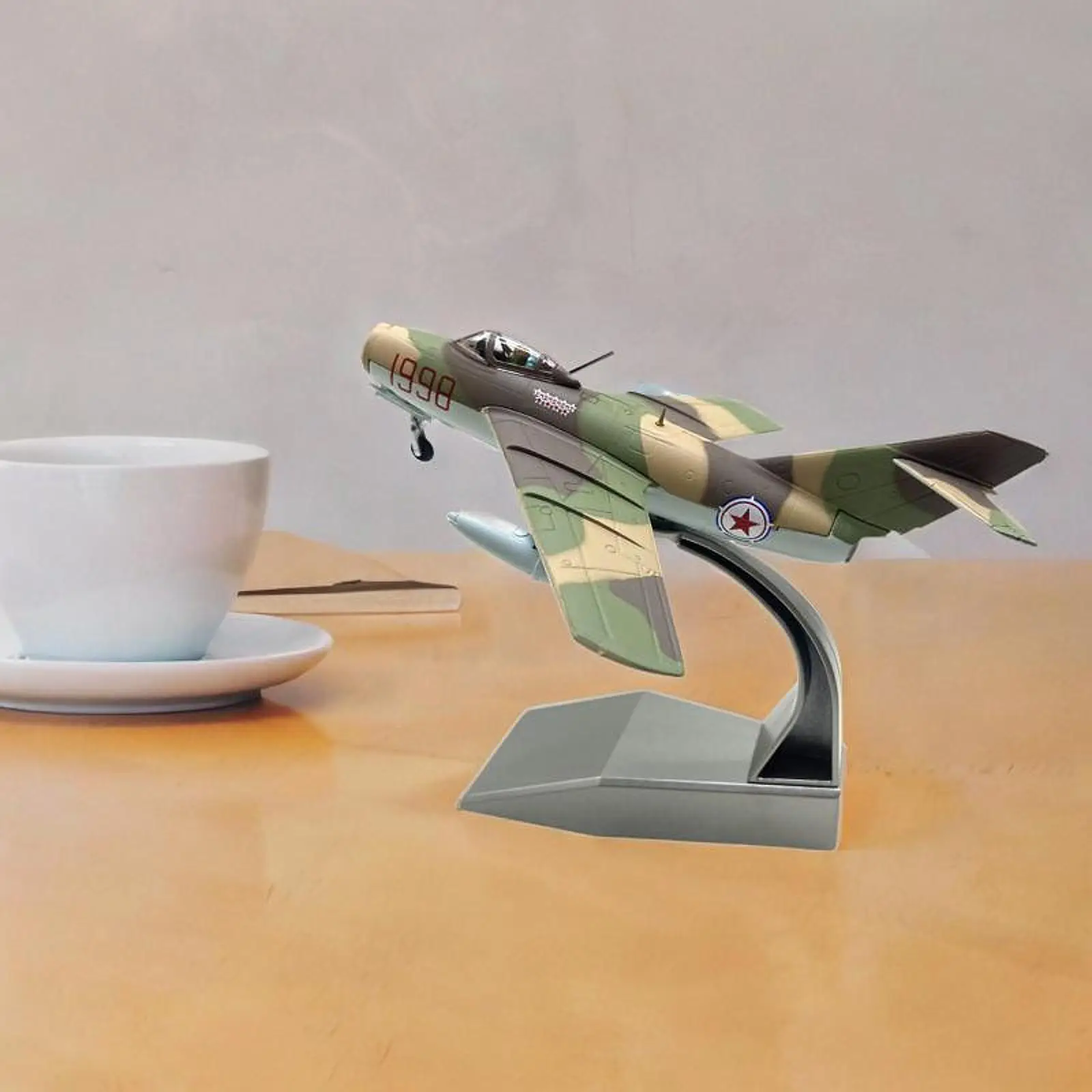 

1/72 Jet Toy Collectibles Display Alloy Aircraft Model Simulated Airplane for TV Cabinet Home Office Bookshelf