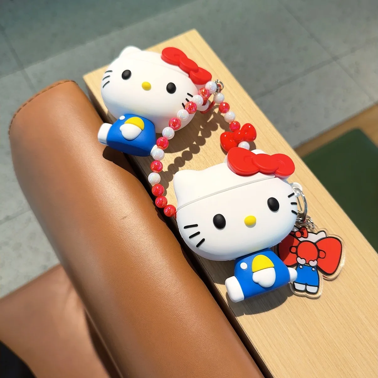 حافظة سيليكون لهاتف Hello Kitty مضادة للسقوط لأجهزة AirPods Pro 3,4,1 2,3,Pro,Pro 2 بتصميم الرسوم المتحركة يمكن تفكيك الجزء السفلي. #6