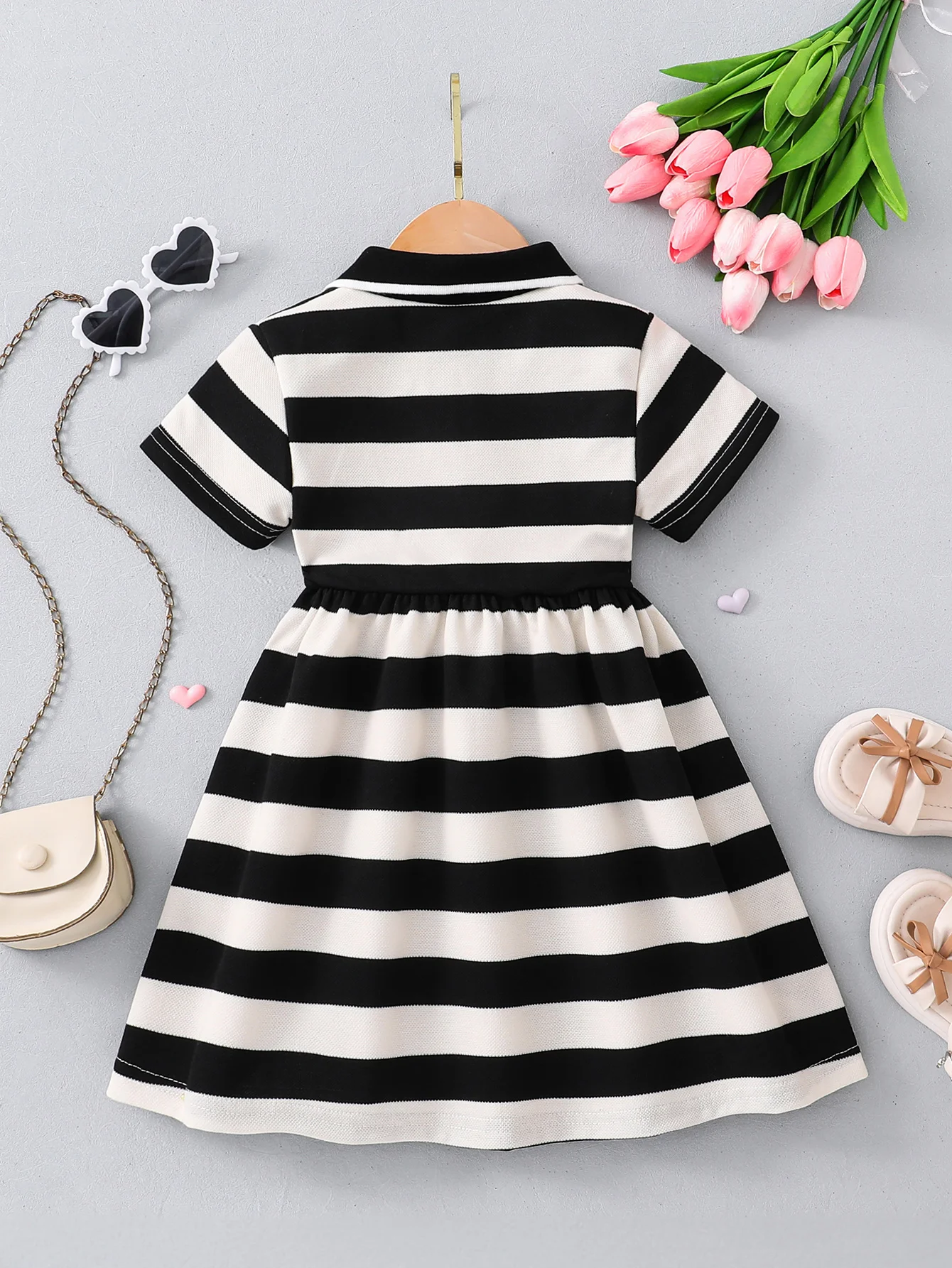 New 1-Piece Set: Girls' Summer Thin Short Skirt Outfit, Children's Comfortable Soft Simple Heart-Shaped Embroidery Pattern Polo Shirt with Buttoned Striped Short Sleeves and A-Line Skirt, Cute and Versatile Princess Clothing for Girls, Youthful and Sweet Holiday Style Outfit for 4-5-6-7-8 Years Old, Suitable for Outdoor Activities, Casual Wear, Parties, Festivals, Eid, Easter, and Carnival