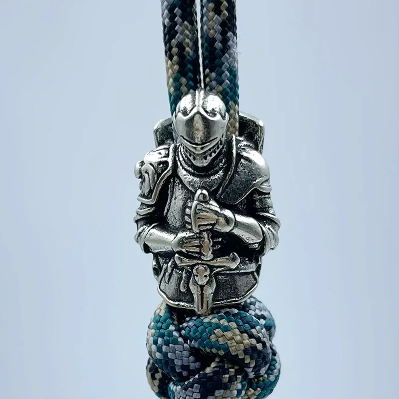 Brass Vicissitudes Templar Knight EDC Retro Paracord Knife Beads Crusader Armor Warrior DIY Umbrella Rope Woven Lanyard Pendants