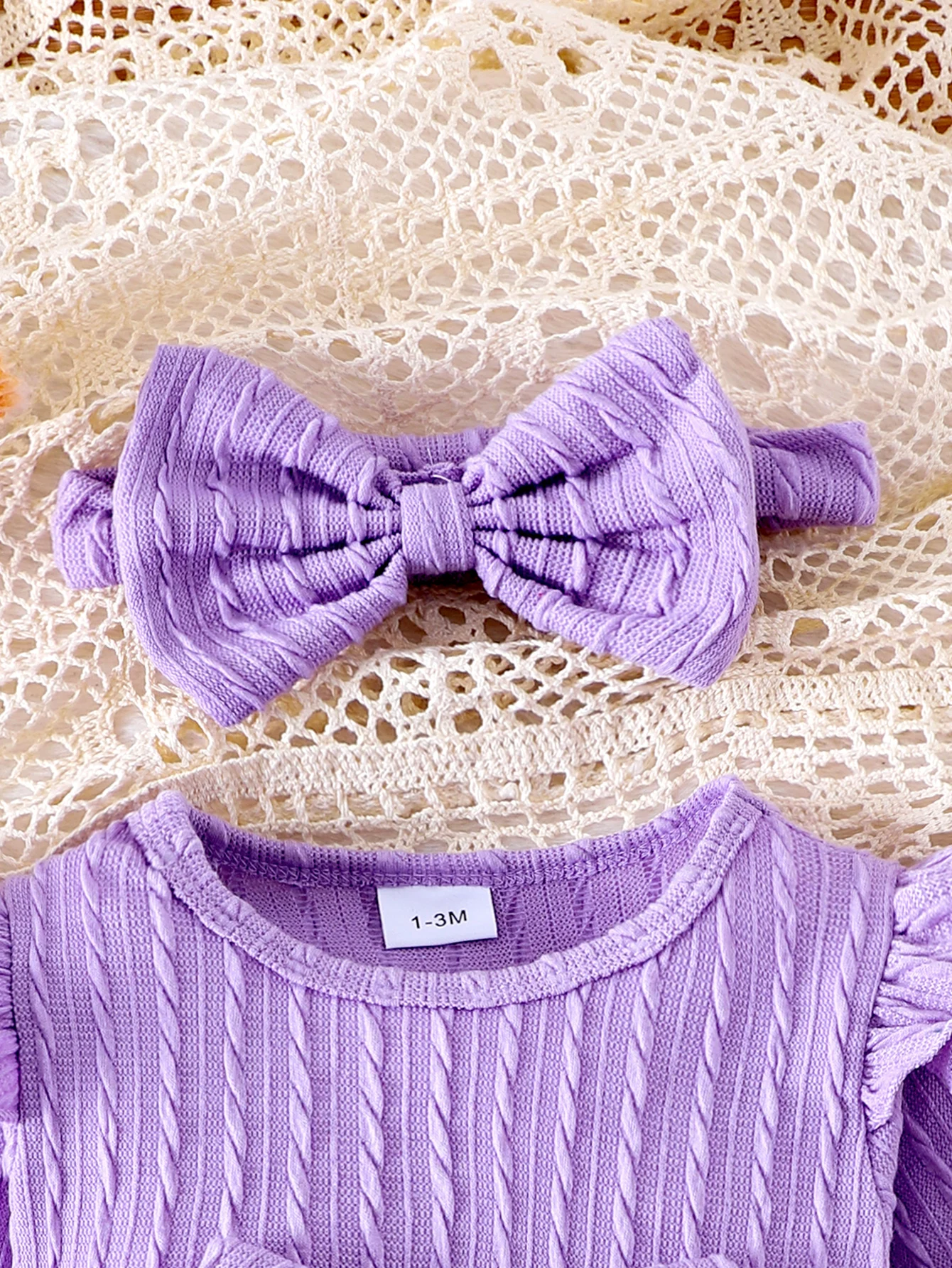 3PCS In Autumn, Newborn Girls Aged 0-1 Years Old Are Comfortable, Sweet And Cute Little Twist One-Piece Dress + Head Socks