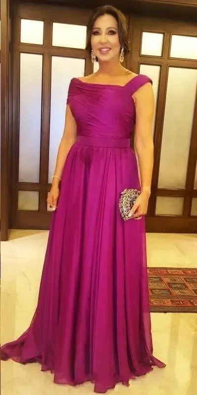 Fuchsia Chiffon Long Simple Cheap Mother of bride Dresses Draped Scoop Neck Plus Size Cap Sleeve Wedding Guest Dress Formal