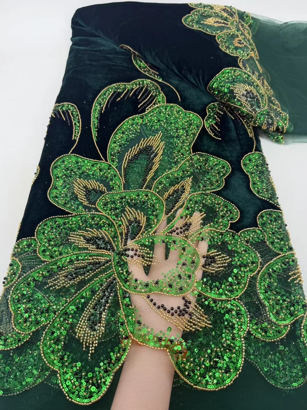 

Luxury French Sequin Velvet Lace Fabric 2026 High Quality Nigerian African Beaded Lace Fabric Women's Wedding Party Dresses