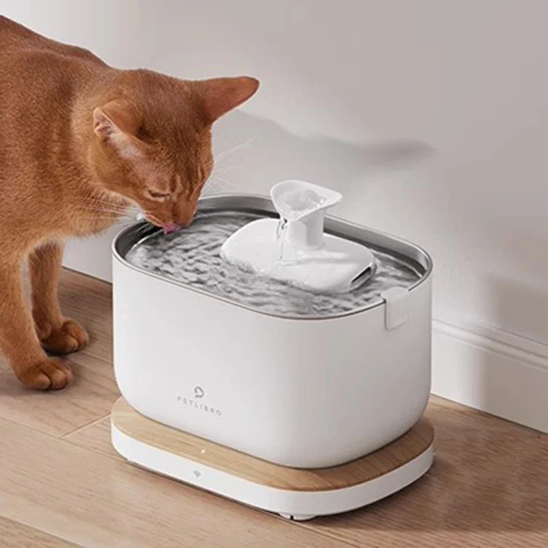 Plastic Squeeze Cat Feeder No Smell Programming Wireless Quiet Design Smart Time Cat Fountain Automatic Pour Chat Cat Fountain