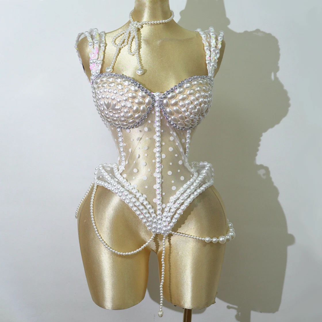 

New Stage Costume White Pearl Performance Girl Stage Sexy Women Nightclub Party Birthday Crop Top Singer Performance Costume