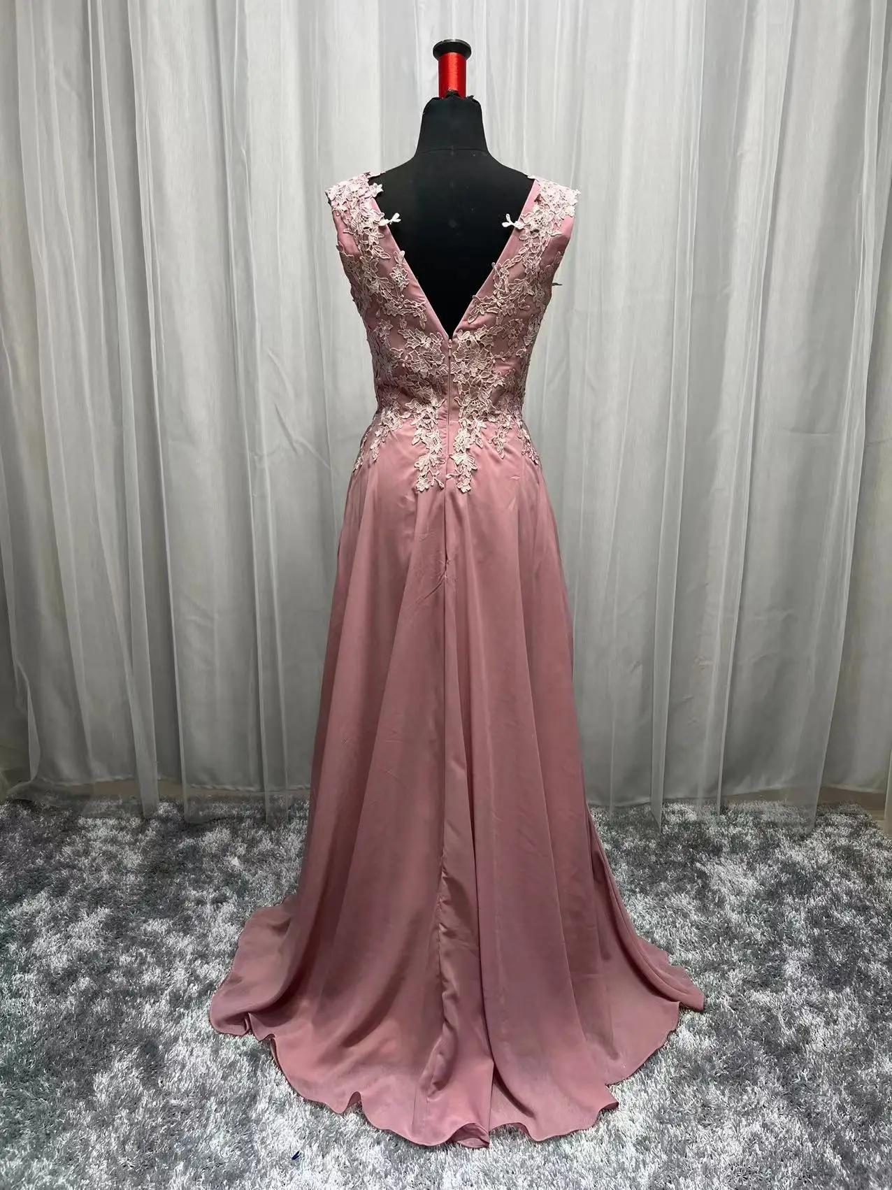 Vestido de gasa de talla grande para mujer, vestidos de noche de fiesta a medida, con cuello de pico, de encaje, Rosa polvoriento, Sexy, 2022