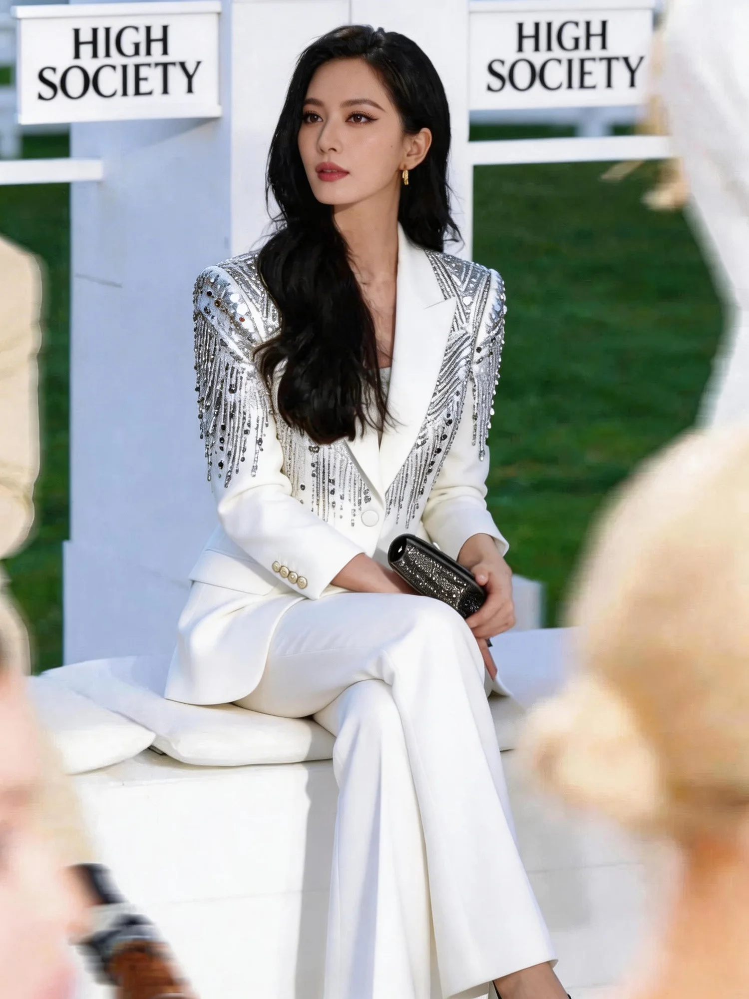 White Heavy Embellished Sequin Suit Pants Set Elegant Goddess Style Two-Piece Suit A22488 Women's Fashion Summer Collection