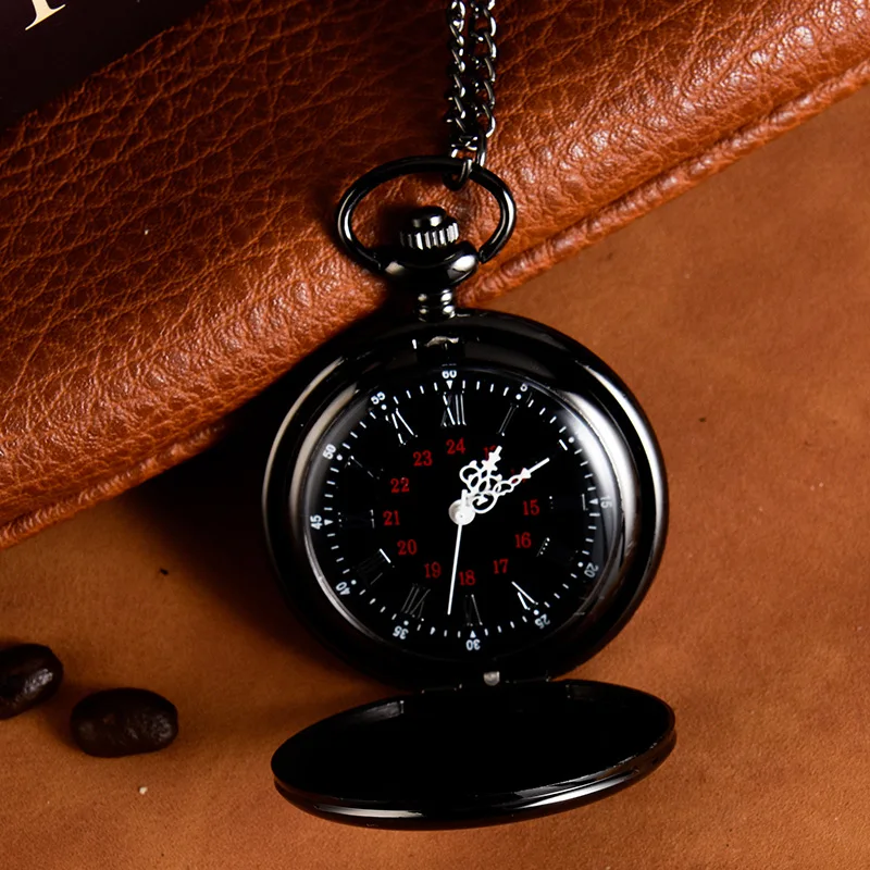 Vintage Luxury Smooth Black Case Quartz Pocket Watch for Men Women Roman Numeral Fob Chain Clock for Collection Necklace Watches