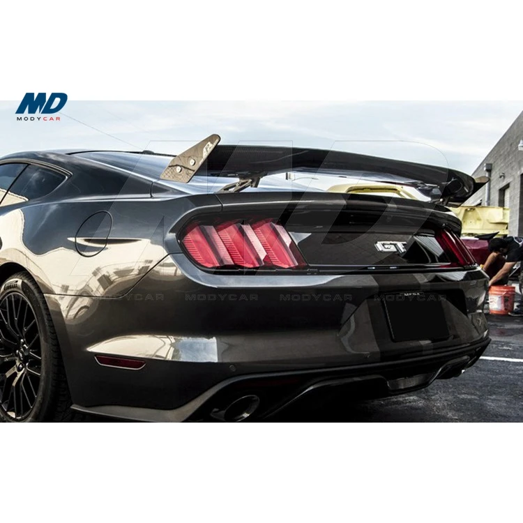 

A Style Carbon Fiber Rear Spoiler for 2015-2017 Ford Mustang Gt