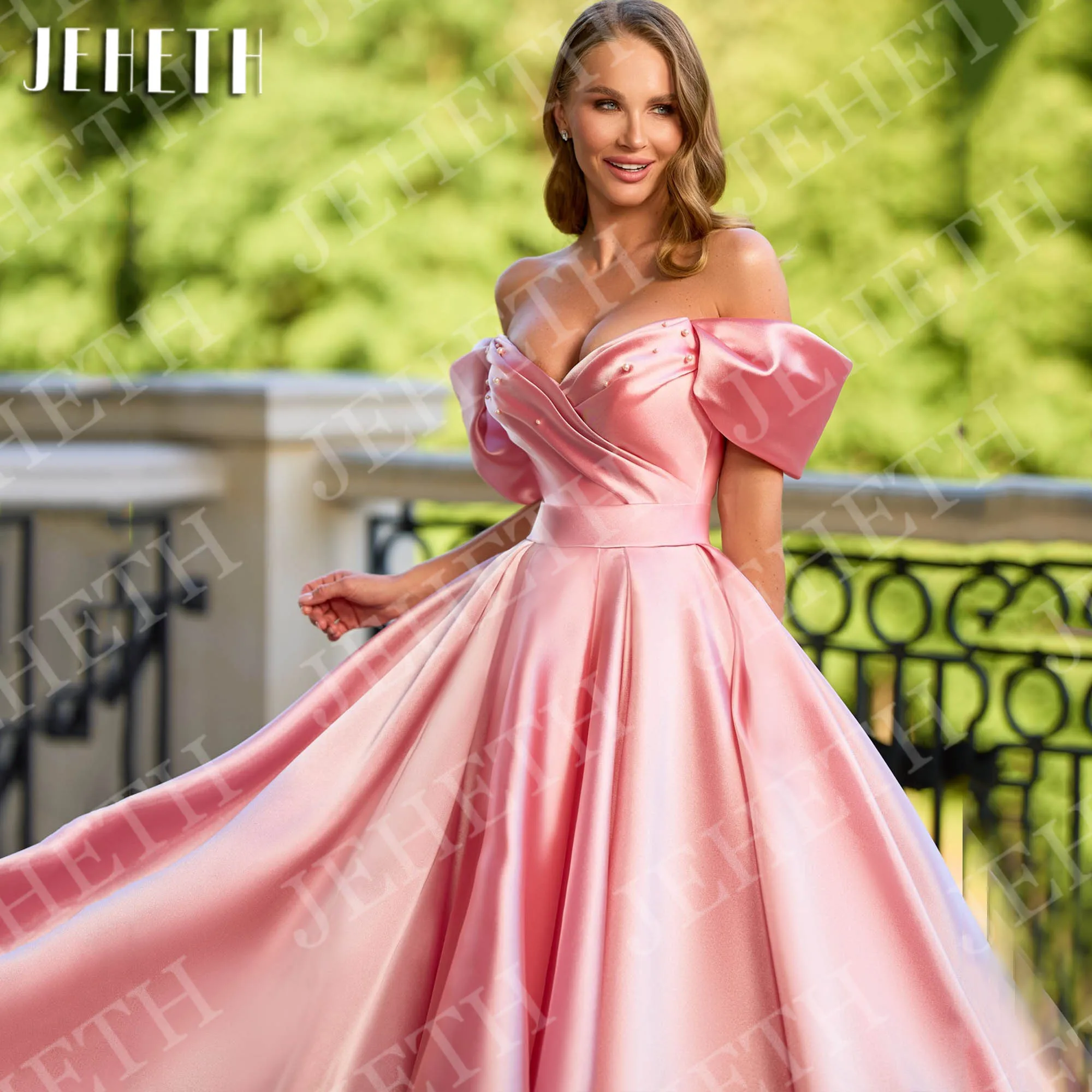 فستان JEHETH أنيق مكشوف الكتفين للحفلات الراقصة للنساء مطوي بسيط على شكل حرف A لؤلؤ على شكل حرف V من الساتان للحفلات المسائية حسب الطلب أنيق قبالة الكتف فستان حفل الرقص للمرأة طي بسيطة خط اللؤلؤ V رقبة الساتين فساتين ح