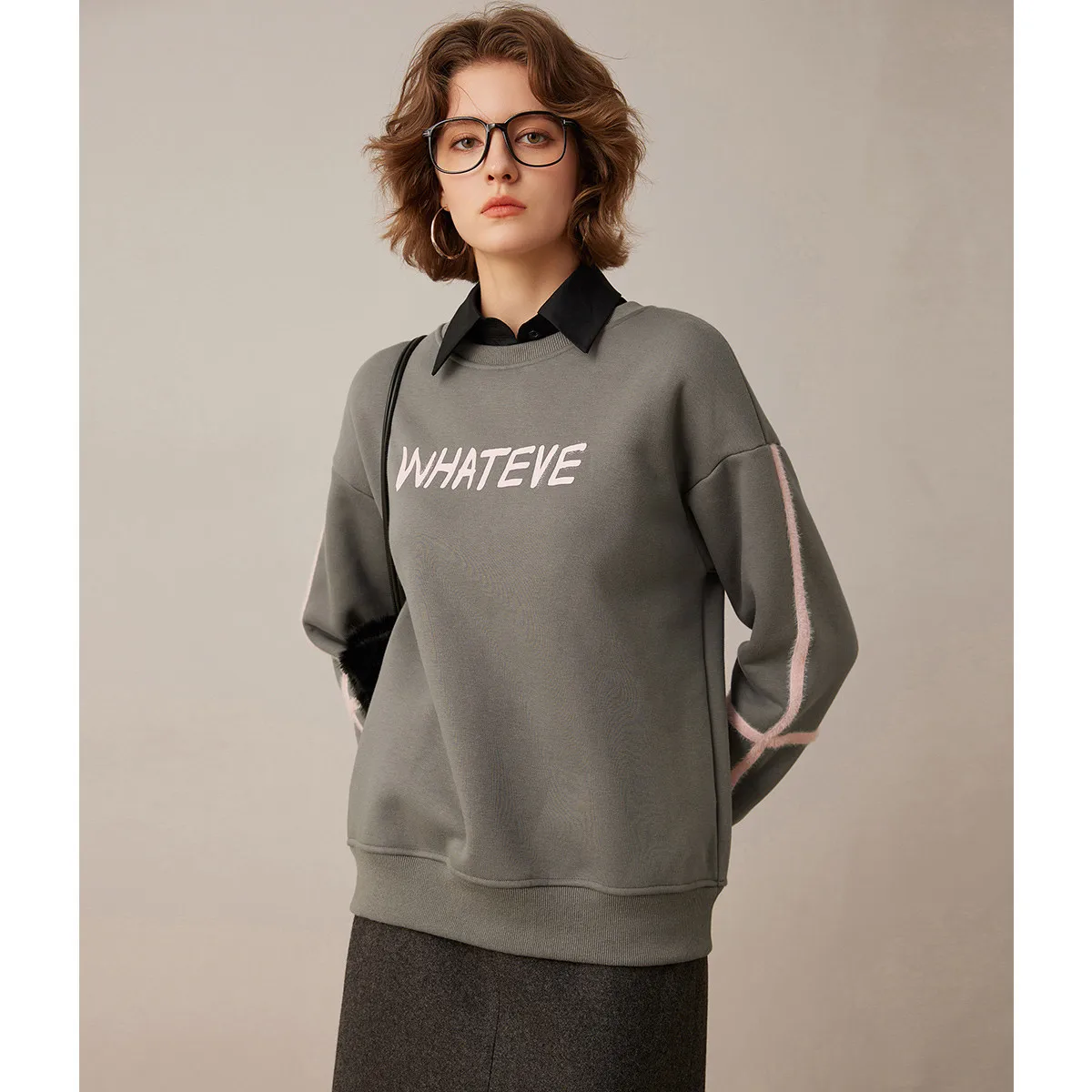 LOUIS YAO New Thick Velvet Color Contrast Ribbon Women's Sweatshirts 2025 Winter Women Tops Printed Micro Elastic Loose Hoodie