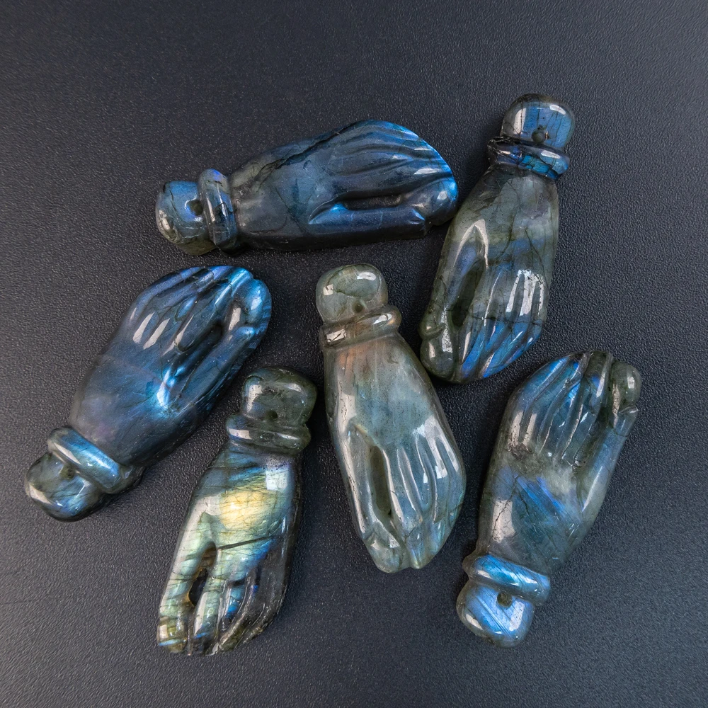 

1Pcs Natural Blue Flash Carved Labradorite Stone Pendants 43X17X8MM Foot shape Pendant Gemstone for Necklace