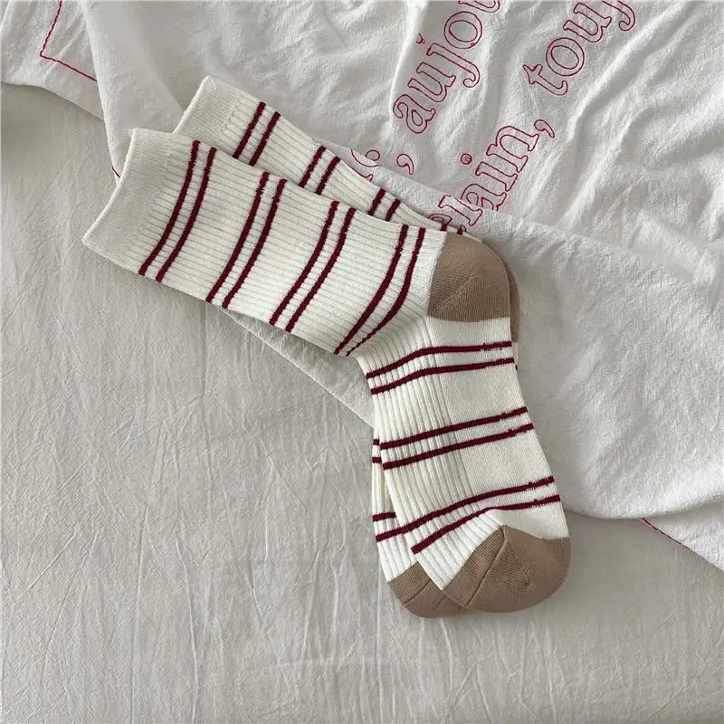 1/6 Paar gestreifte mittlere Röhrensocken für Damen, modische japanische koreanische Mode, College-Stil, weich, bequem, für alle Jahreszeiten, lässige Socken – Detail 5
