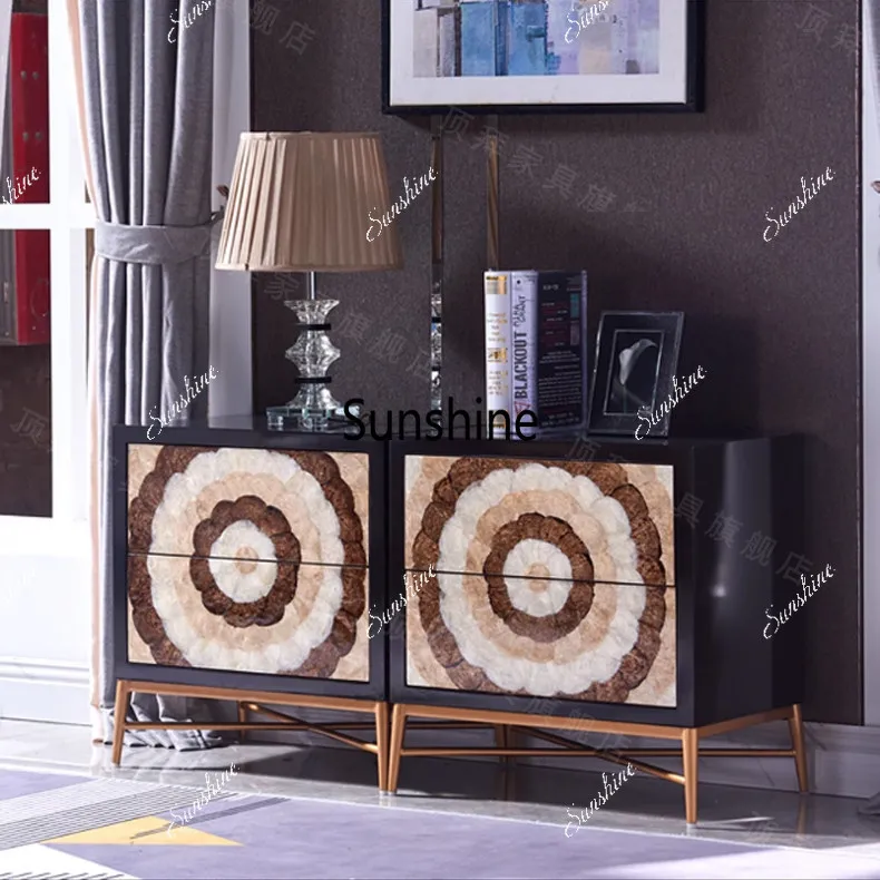 

Hong Kong style light luxury solid wood bedside table three-color shell bedside table