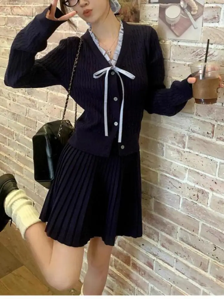 

Autumn Winter Two-piece Set Women's Blue Patchwork Long Sleeved Lace-up Knitted Sweater Top And High Waist Pleated Short Skirts