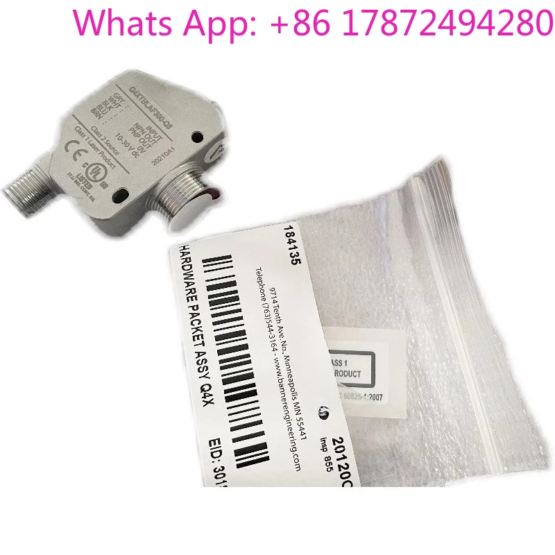 Original Banner Q4XTBLAF300-Q8 & Q4XTBLAF100-Q8  Distance Sensors Lot