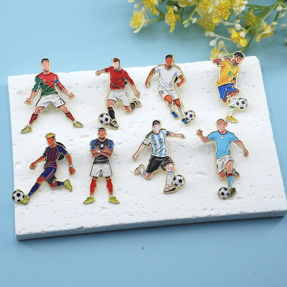 Random 4/8PCS Basketball Football Star Enamel Brooch Sports Fans Lapel Pin On Backpack Hats Collectible Badge For Fans Gift