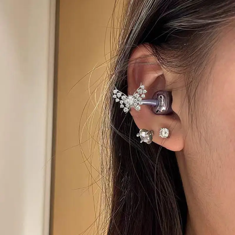 Rhinestone Butterfly Earbud Accessory Premium Shiny Zircon Design 1Pc Fashion Bling Decor for Wireless Earbuds Female Gift