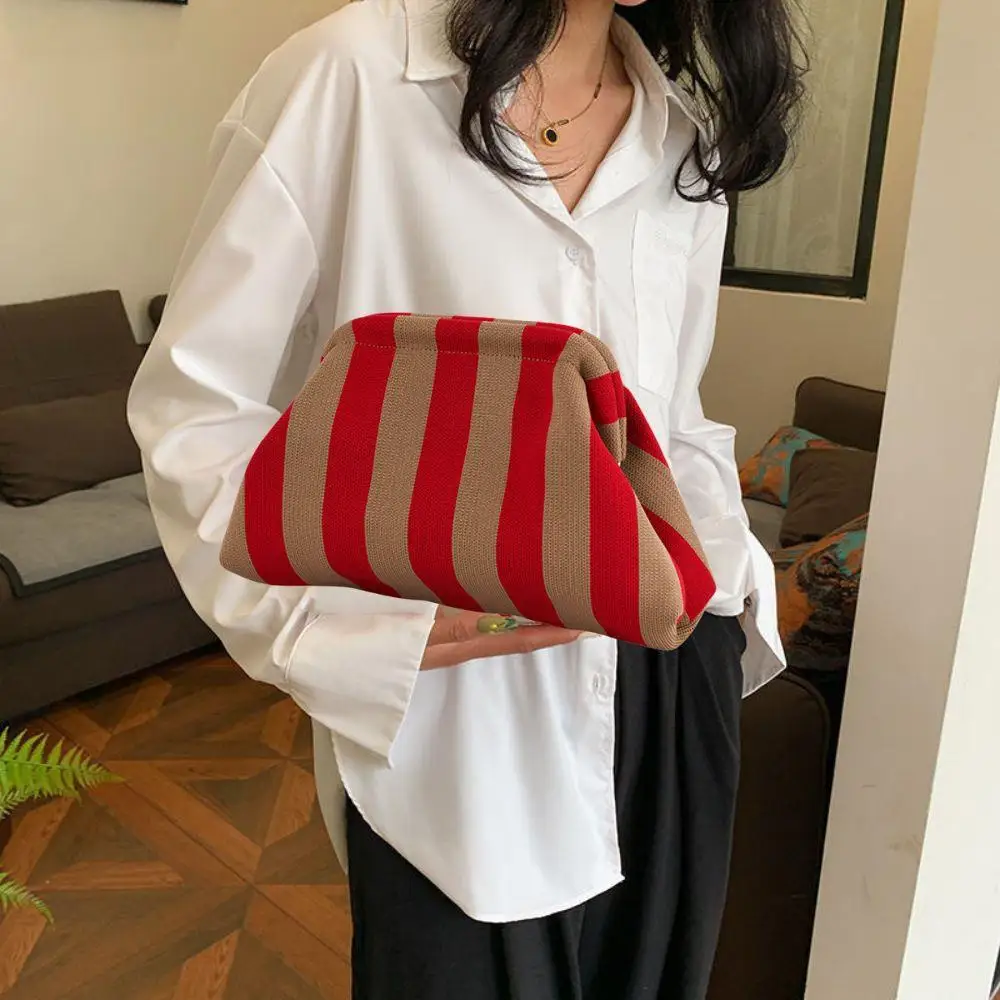 

Summer Woven Crochet Purses For Women Ladies Large Capacity Beach Clutch Handbags Ruched Cloud Purse Simple Casual Dumpling Hobo