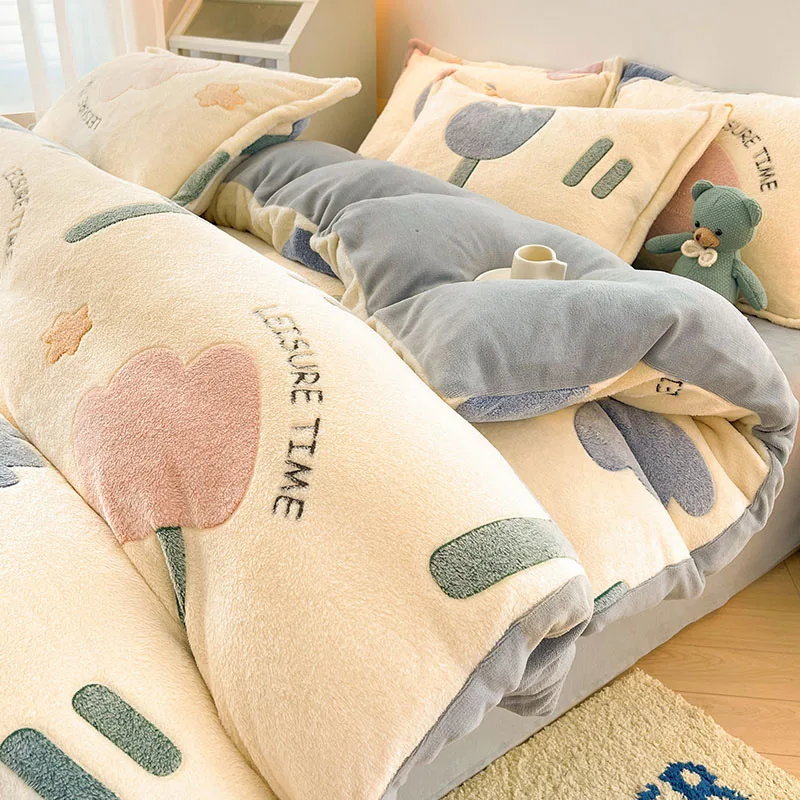 Cute Panda Printed Bedding Comfortable Skin Friendly Plush Thickened Quilts Hood 1piece Machine Washable Anti Static Quilt Cover
